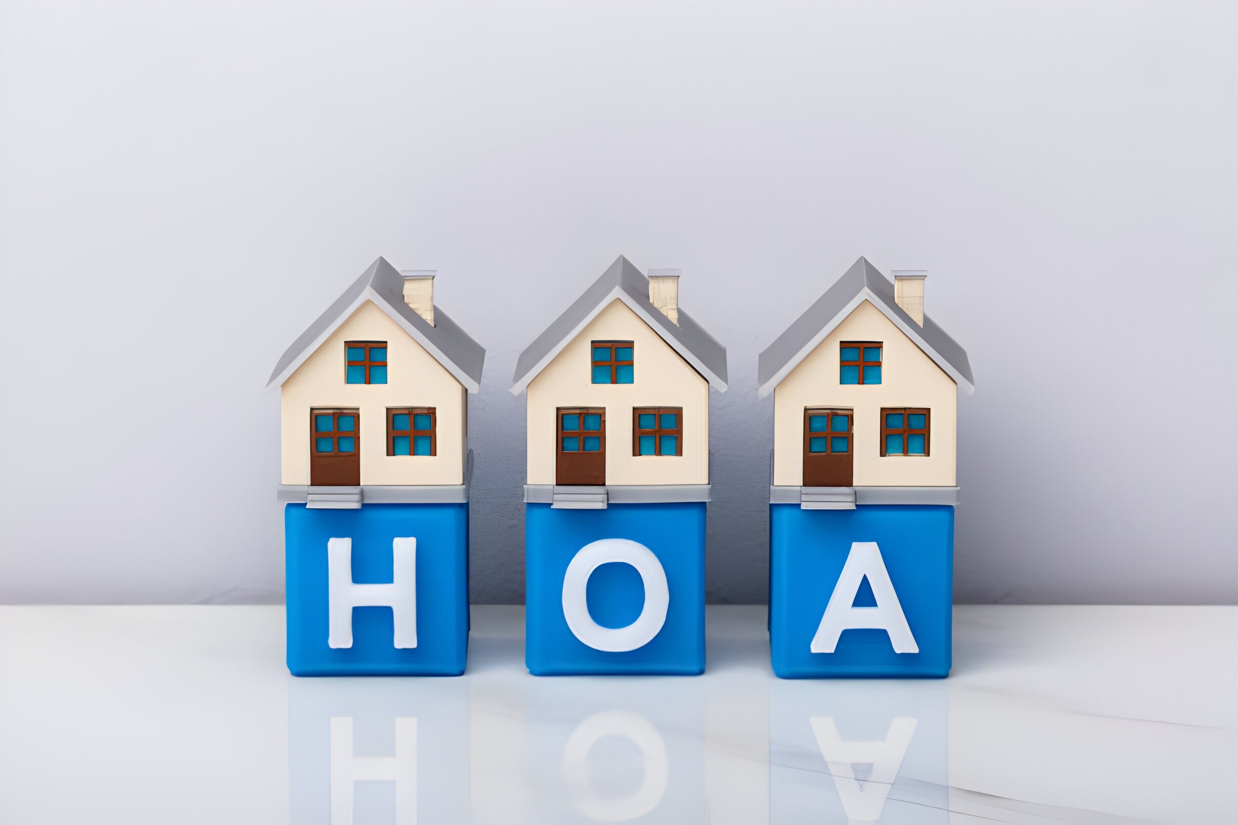 how to manage an hoa